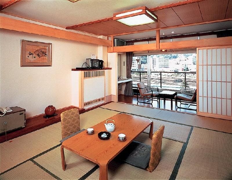 琵琶湖グランドホテル京近江 Оцу Экстерьер фото
