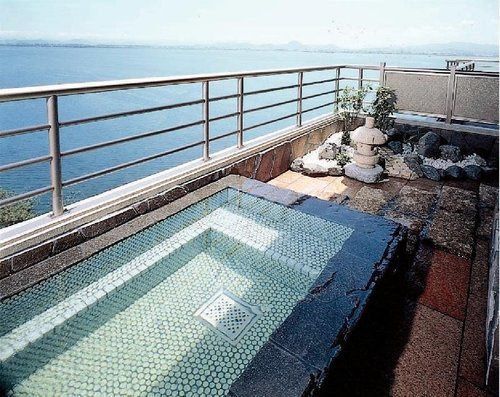 琵琶湖グランドホテル京近江 Оцу Экстерьер фото
